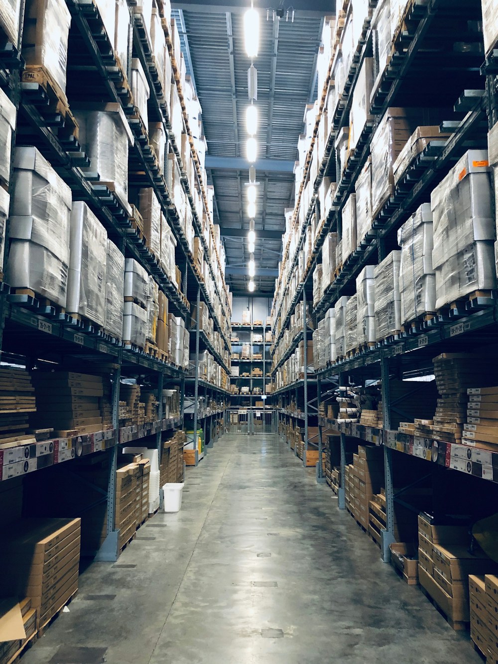 Order fulfillment and warehouse packing